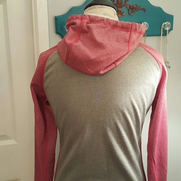 NIKE Therma Fit Hooded Sweatshirt - Picture 2 of 4